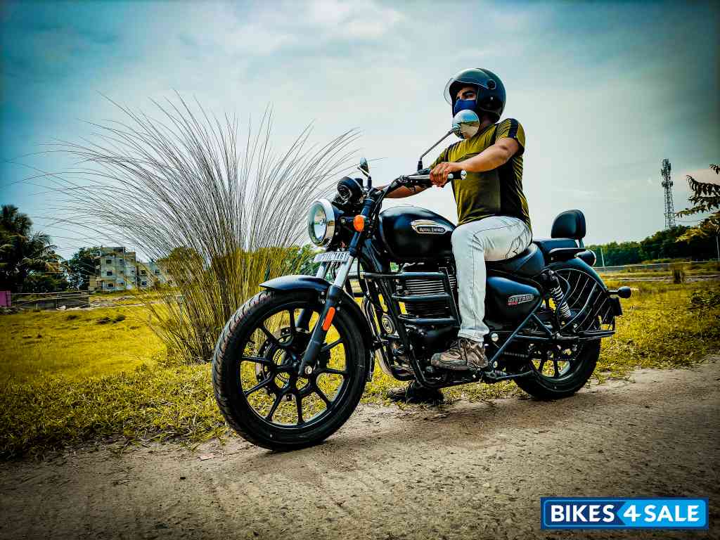 Royal Enfield Meteor 350 Stellar