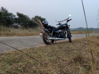 Royal Enfield Meteor 350 Stellar