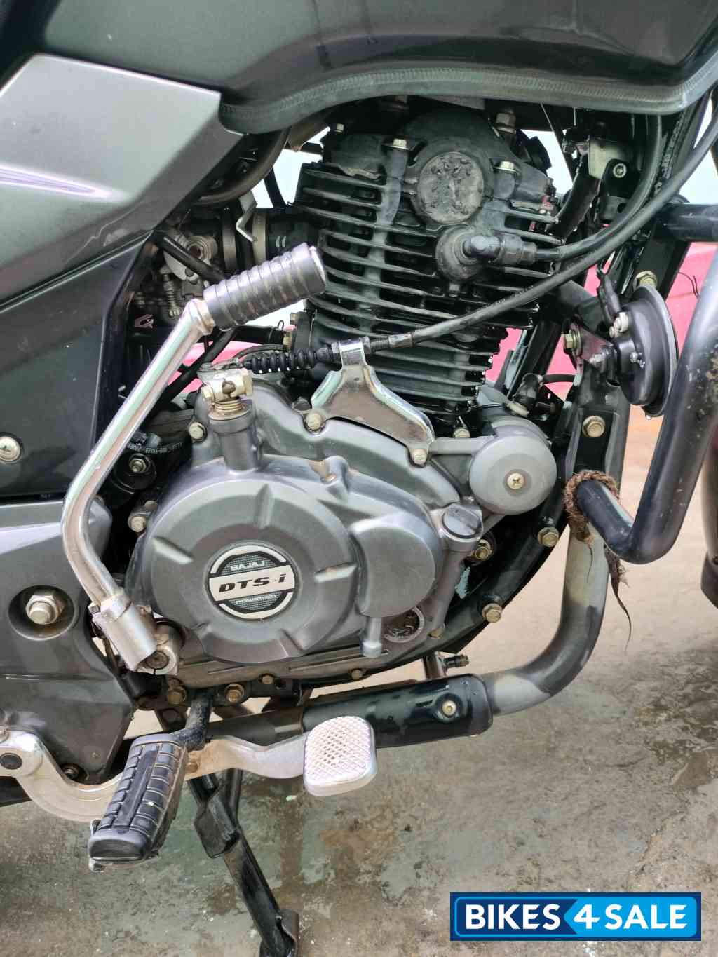 Bajaj Pulsar 125