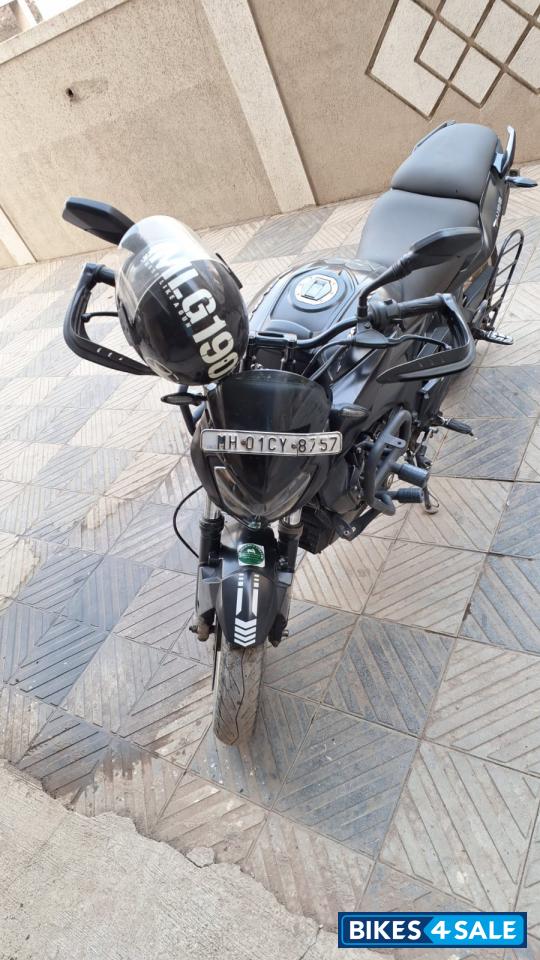 Bajaj Dominar 400