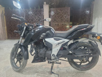 TVS Apache RTR 160 4V