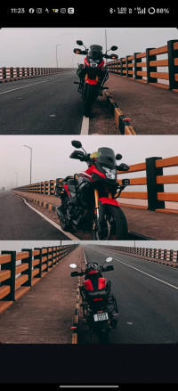 Red Honda CB200X