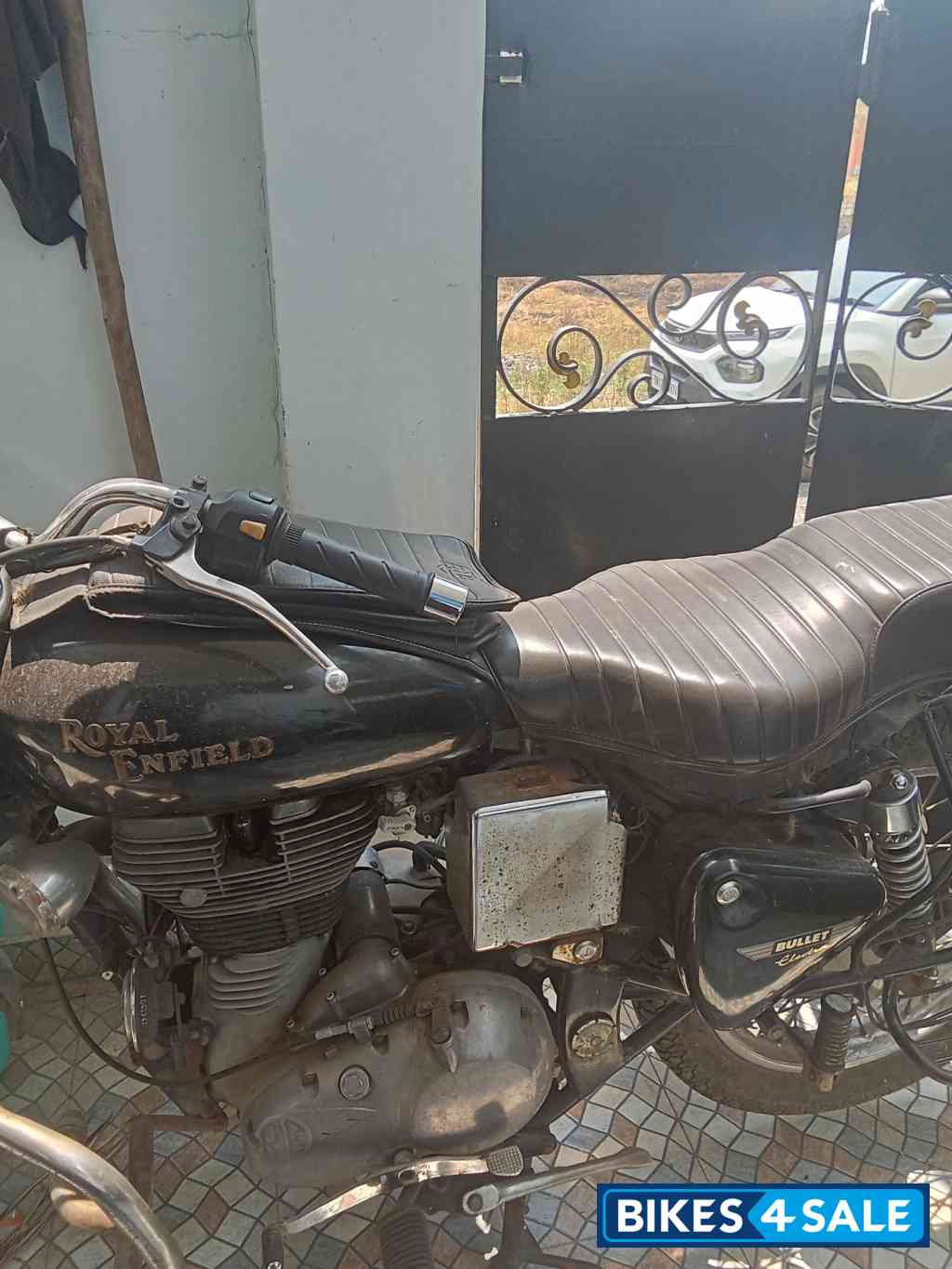 Metallic Green Royal Enfield Bullet Electra