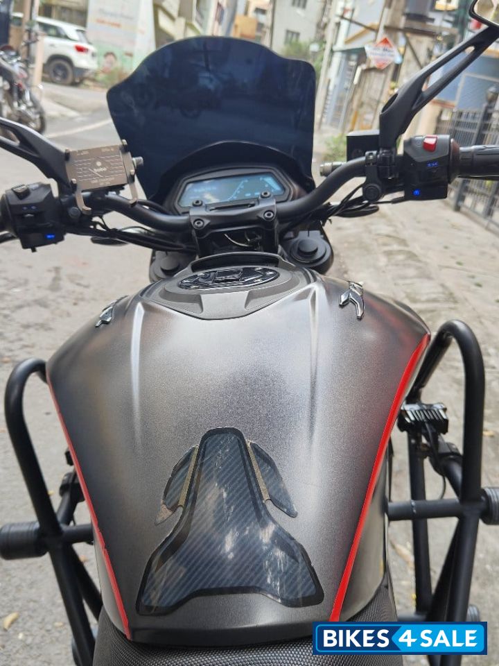 Bajaj Dominar 400 ABS BS6