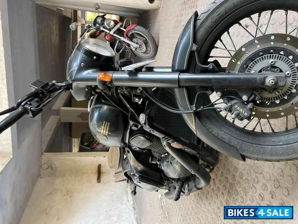 Black Jawa Perak BS6