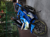 Blue Suzuki Gixxer SF 250