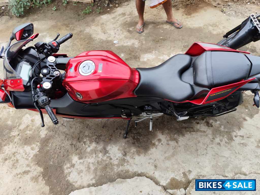 Metallic Red Yamaha R15 V4