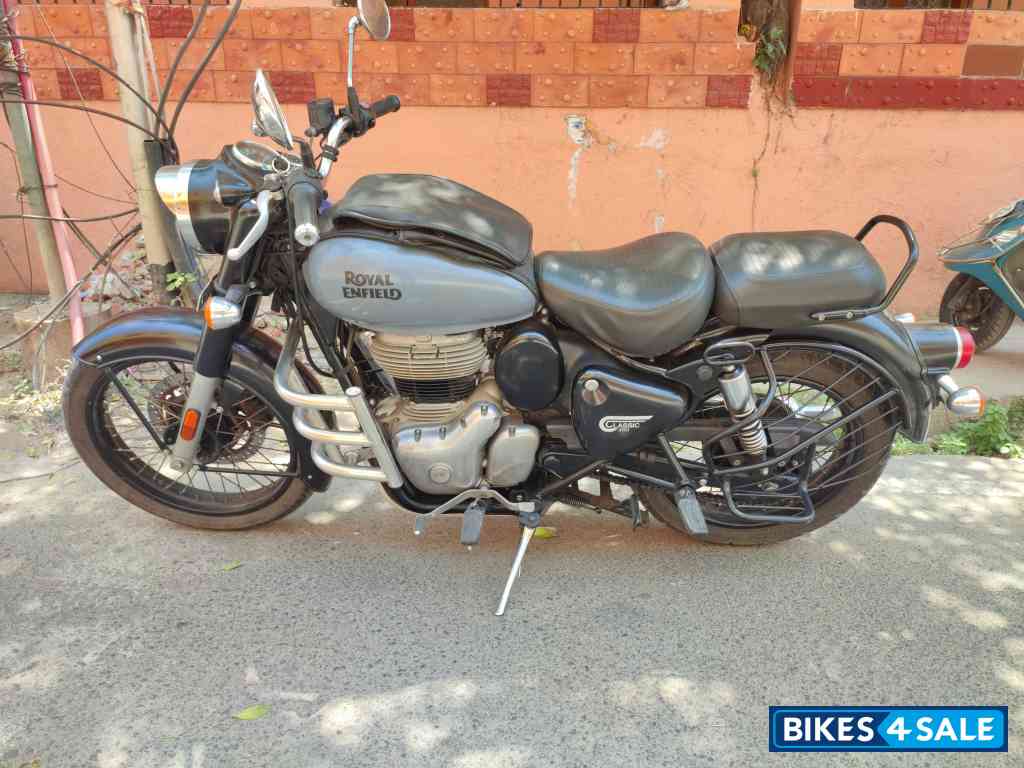 Redditch Grey Royal Enfield Classic 350 BS VI