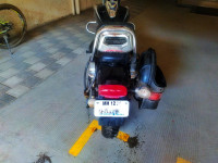 Black Bajaj Avenger Cruise 220