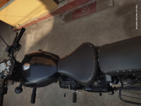 Stealth Black Royal Enfield Classic 500