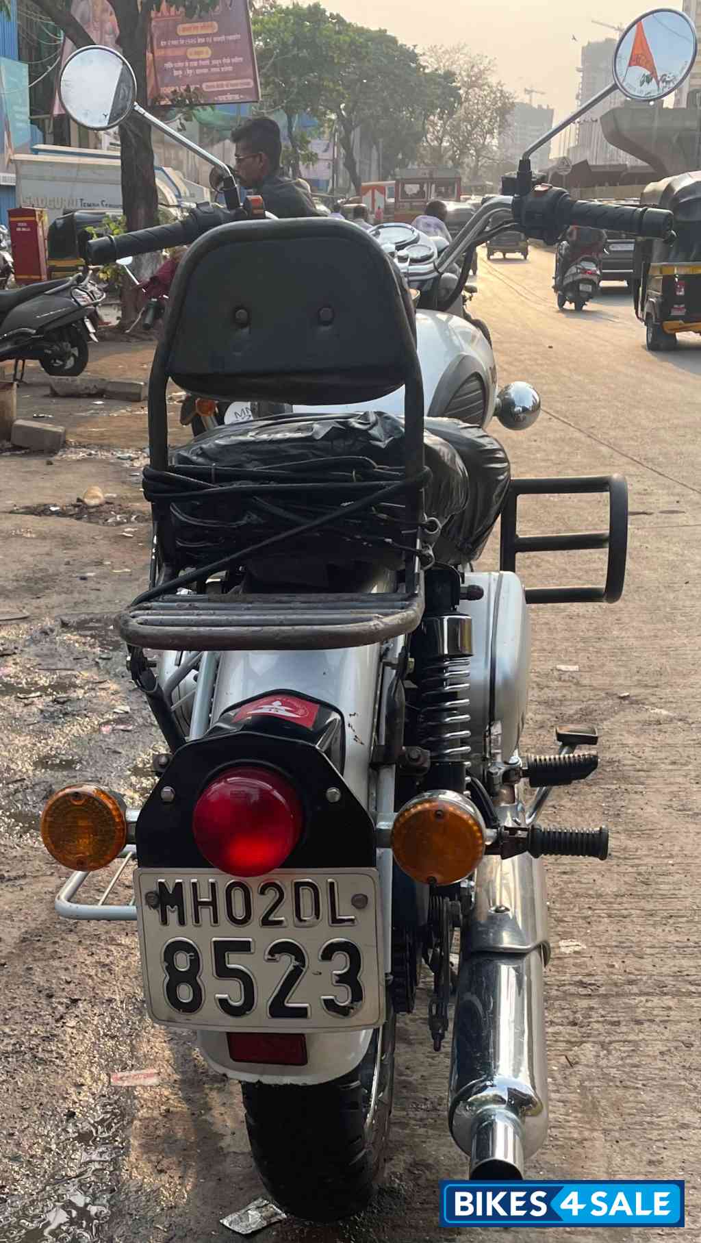 Silver Royal Enfield Classic 350