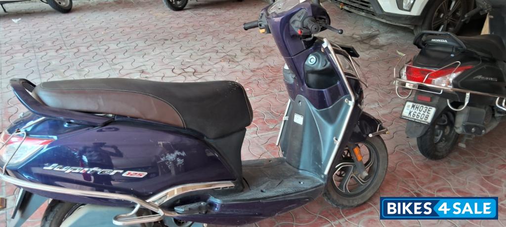 Pearl Blue TVS Jupiter 125 Pearl Blue TVS Jupiter 125