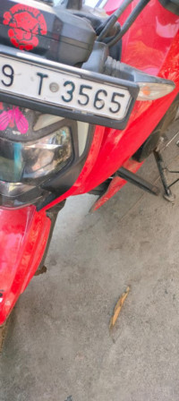 Red TVS Apache RTR 160 4V