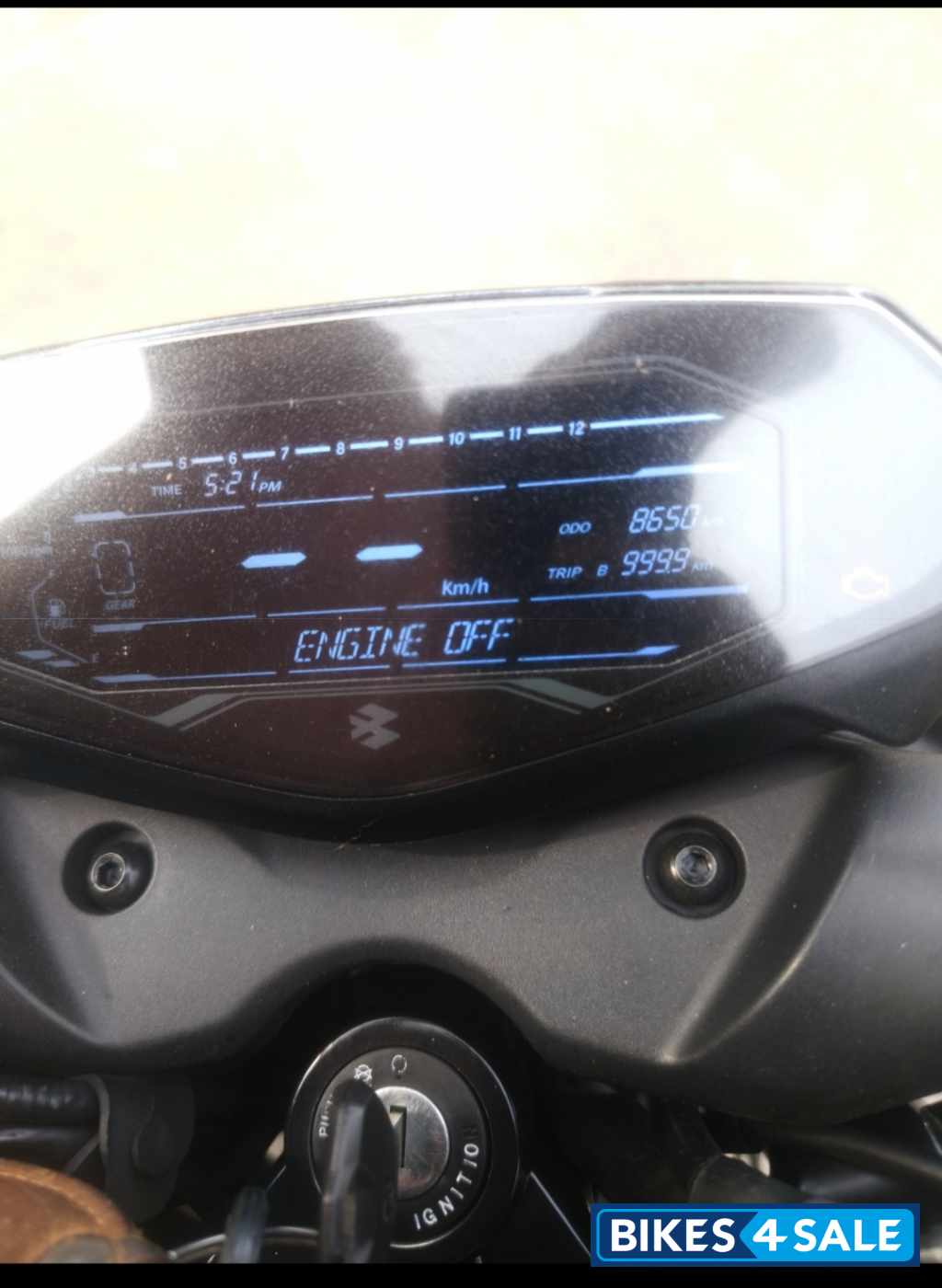 Brooklyn Black Bajaj Pulsar N160 Dual Channel ABS Brooklyn Black Bajaj Pulsar N160 Dual Channel ABS