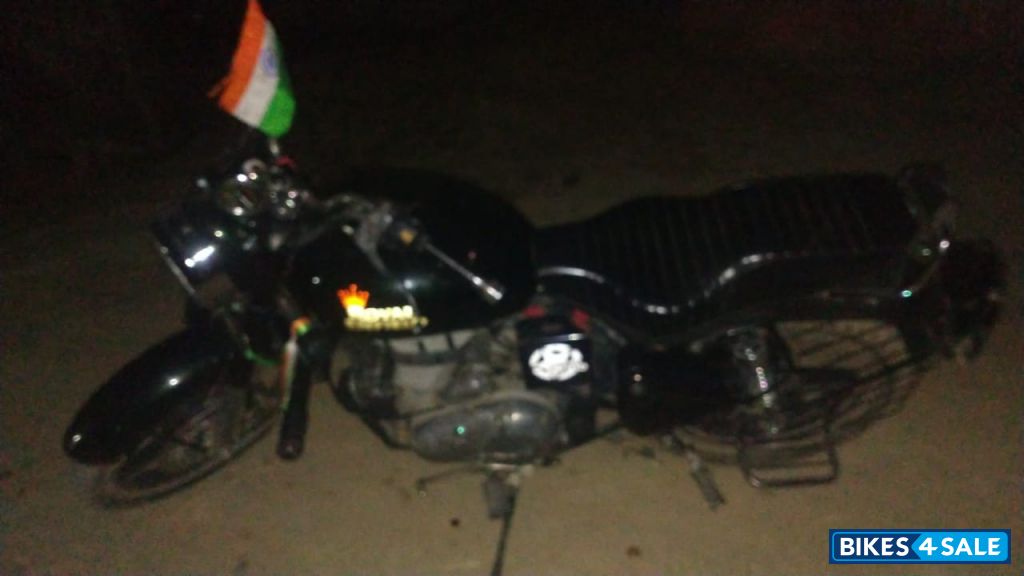 Royal Enfield Classic 500