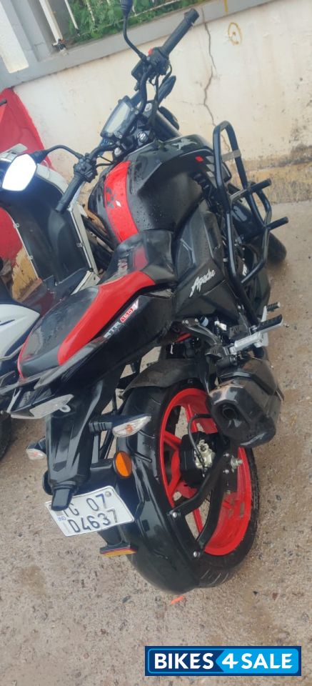 TVS Apache RTR 160 4V