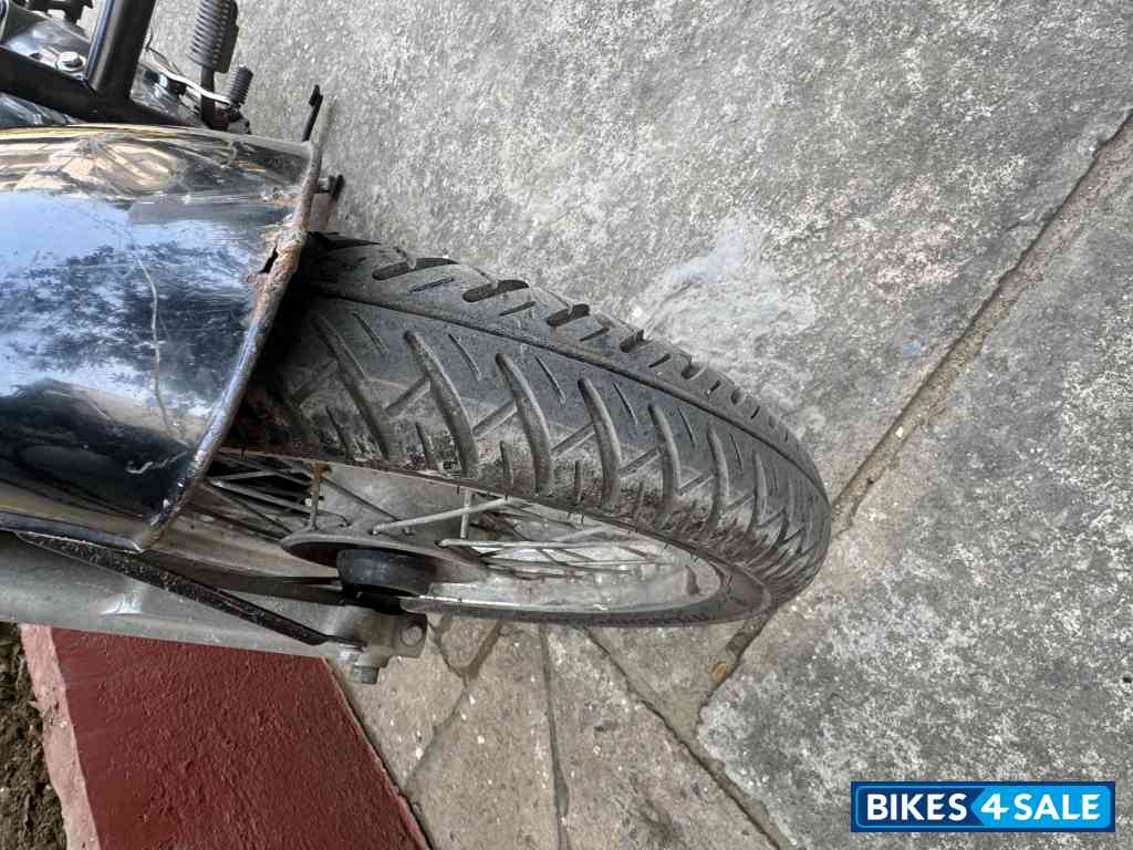 Black Royal Enfield Bullet Standard 500