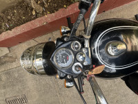 Black Royal Enfield Bullet Standard 500