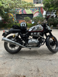 Royal Enfield Interceptor 650 Twin