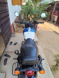 Rebel Blue Royal Enfield Hunter 350 Metro
