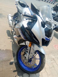 Yamaha R15M