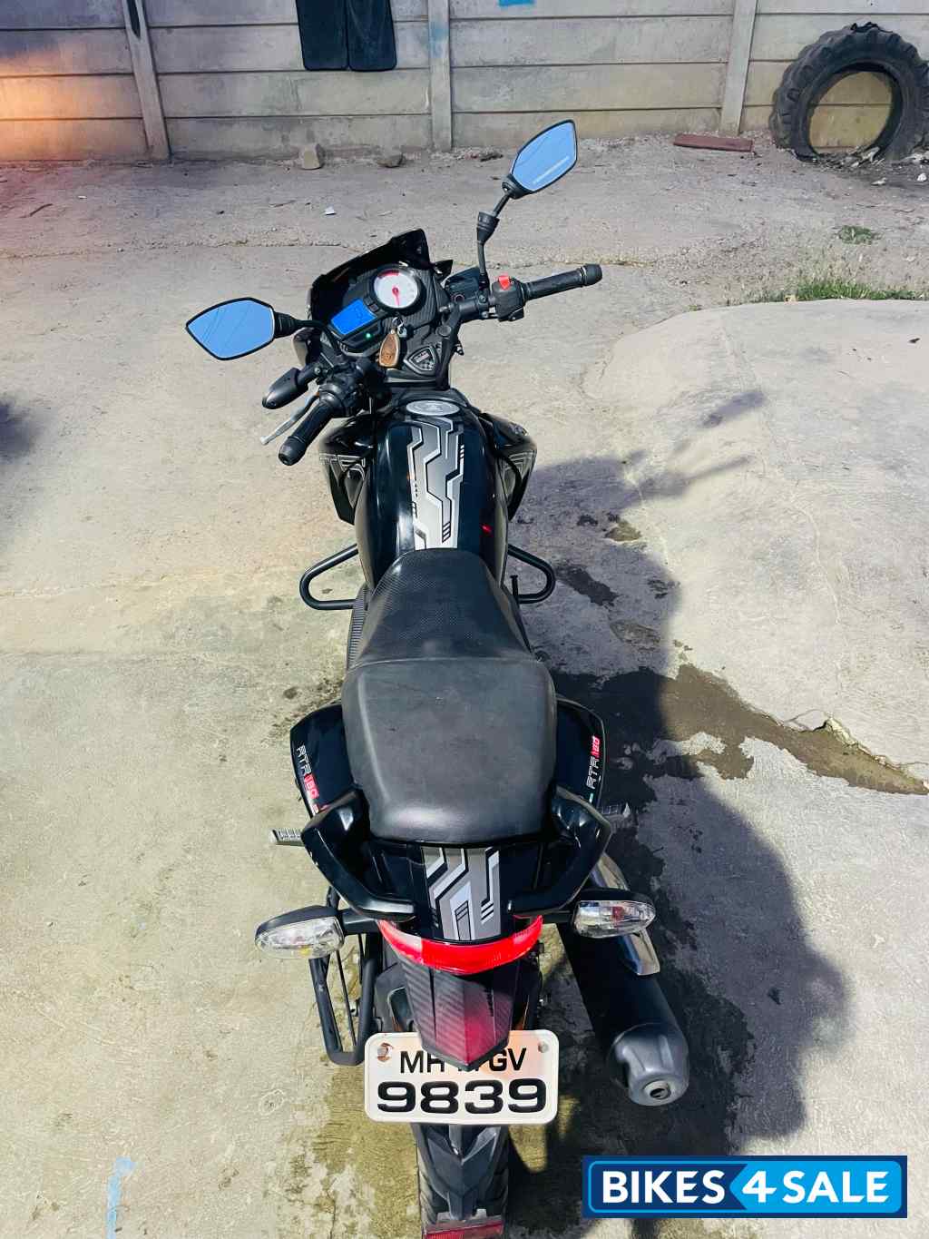 TVS Apache RTR 180 TVS Apache RTR 180
