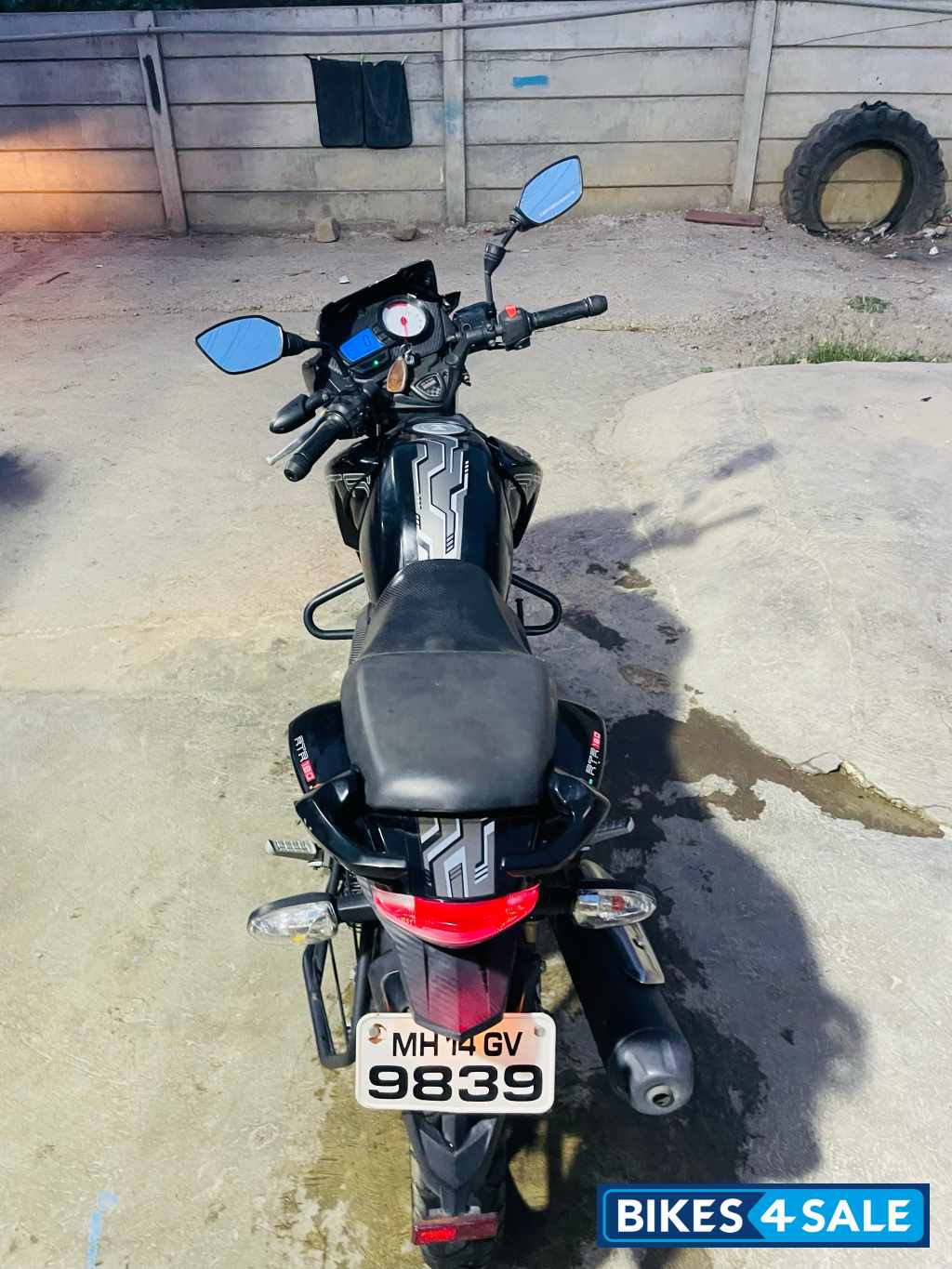 TVS Apache RTR 180 TVS Apache RTR 180