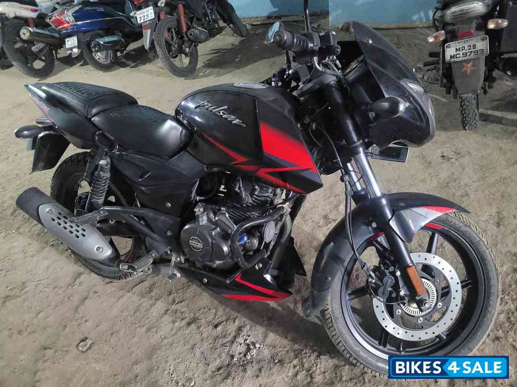 Bajaj Pulsar 150 Twin Disc