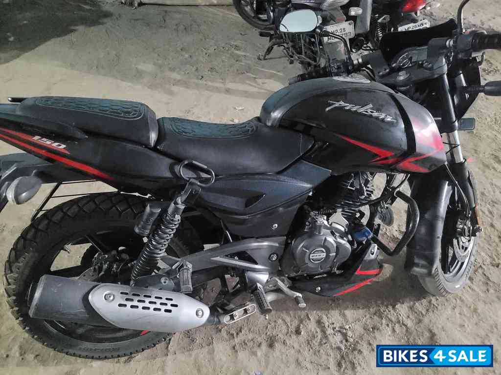 Bajaj Pulsar 150 Twin Disc