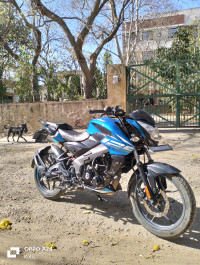 Blue Bajaj Pulsar NS 125