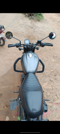 Royal Enfield Hunter 350 Metro