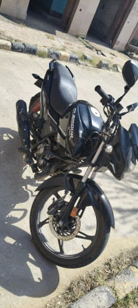 Hero Glamour 125 Disc