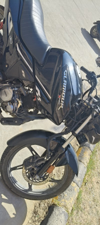 Hero Glamour 125 Disc