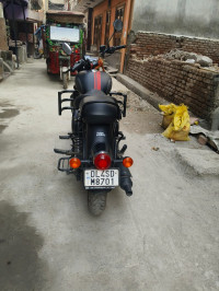 Black Royal Enfield Classic Stealth Black