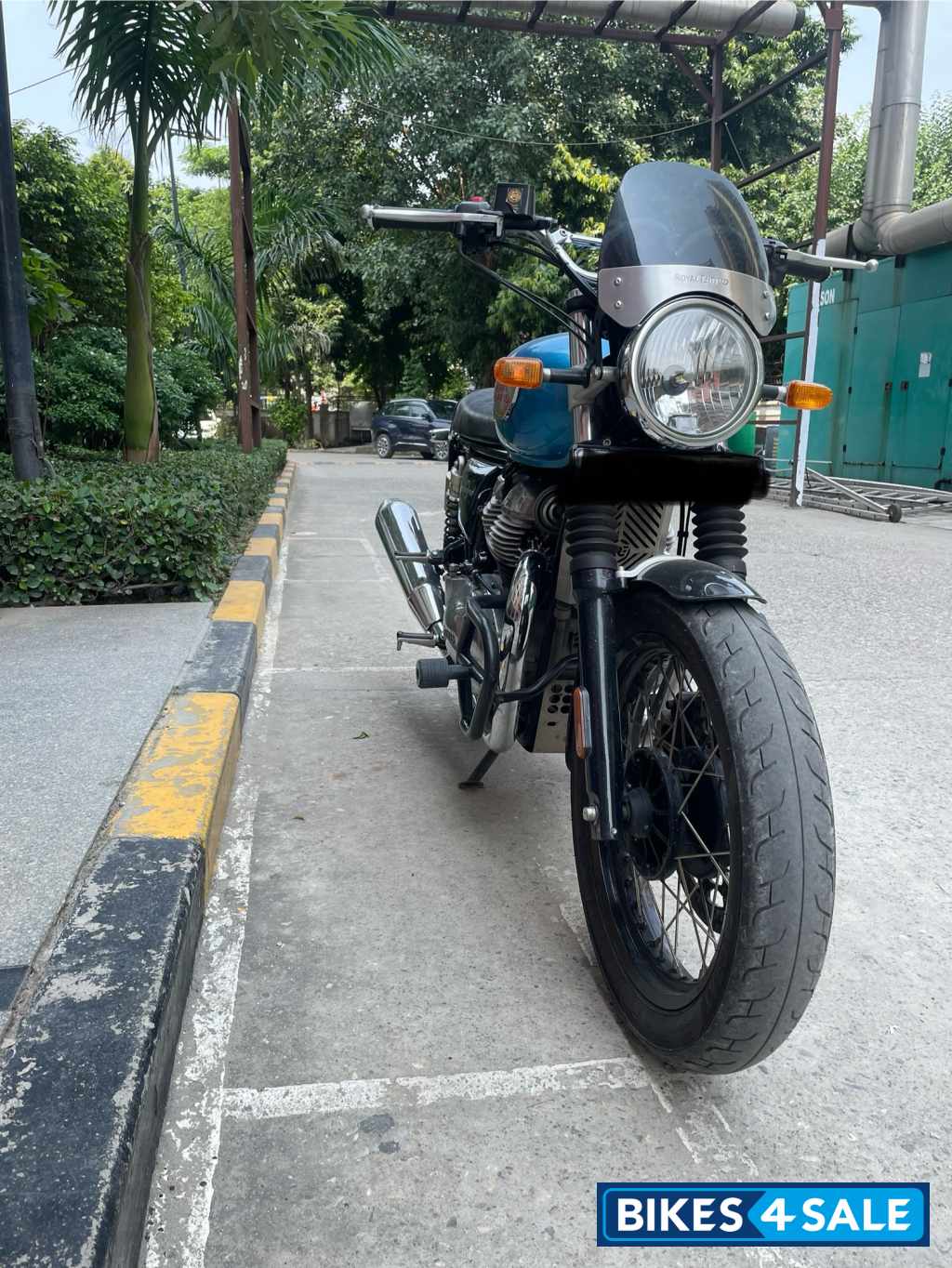 Ventura Blue Royal Enfield Interceptor 650 Twin
