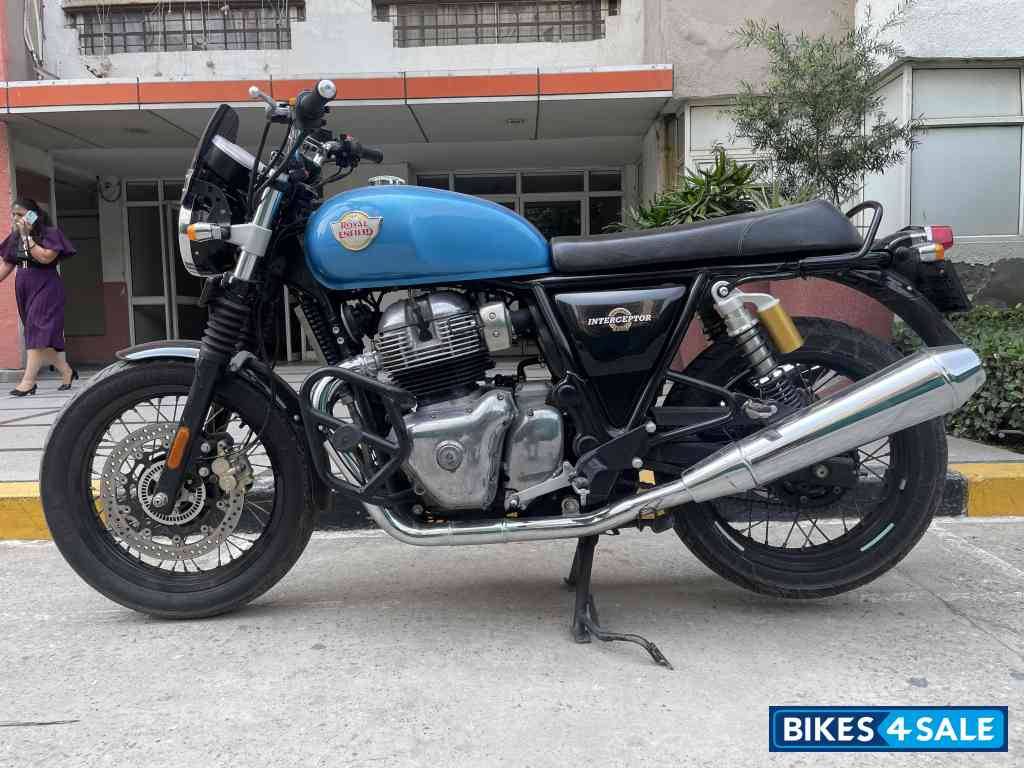 Ventura Blue Royal Enfield Interceptor 650 Twin