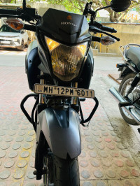 Honda CB Hornet 160R