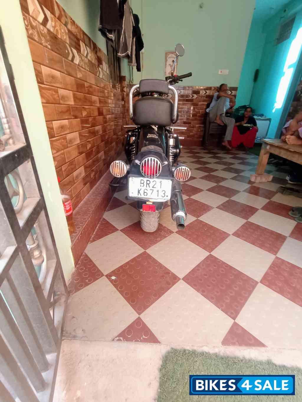 Royal Enfield Classic 350 Royal Enfield Classic 350