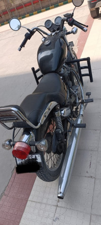Royal Enfield Thunderbird 350