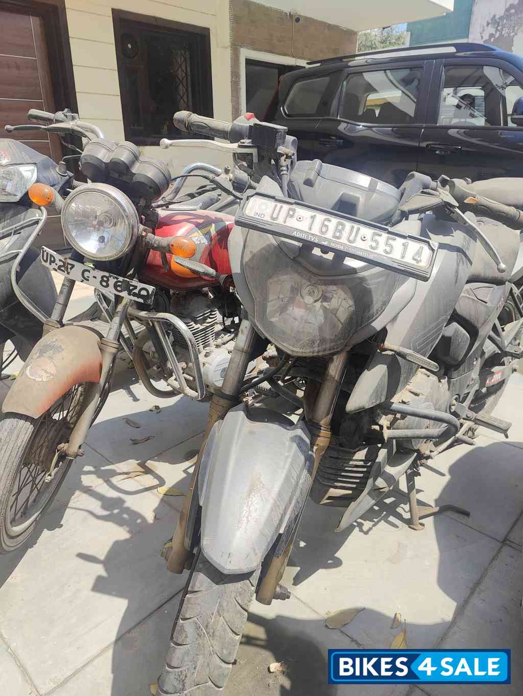 Grey TVS Apache RTR 200 4V Grey TVS Apache RTR 200 4V