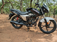 Black With Heavy Grey Hero Glamour 125