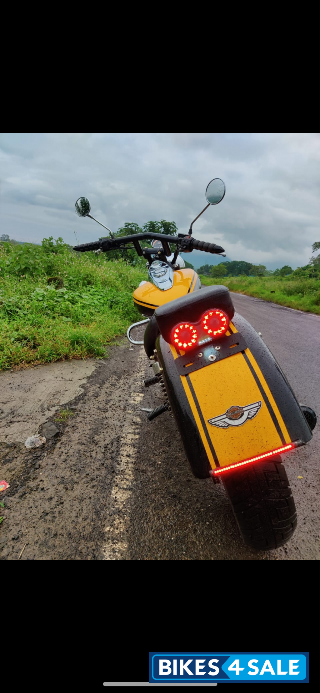 Bajaj Avenger 220 DTS-i