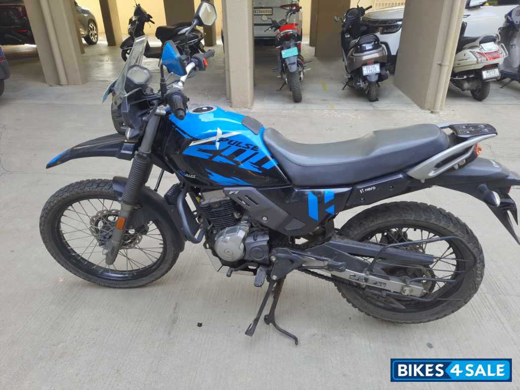 Polestar Blue Hero Xpulse 200 4V