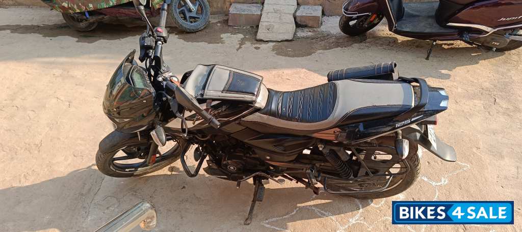 Bajaj Pulsar 125