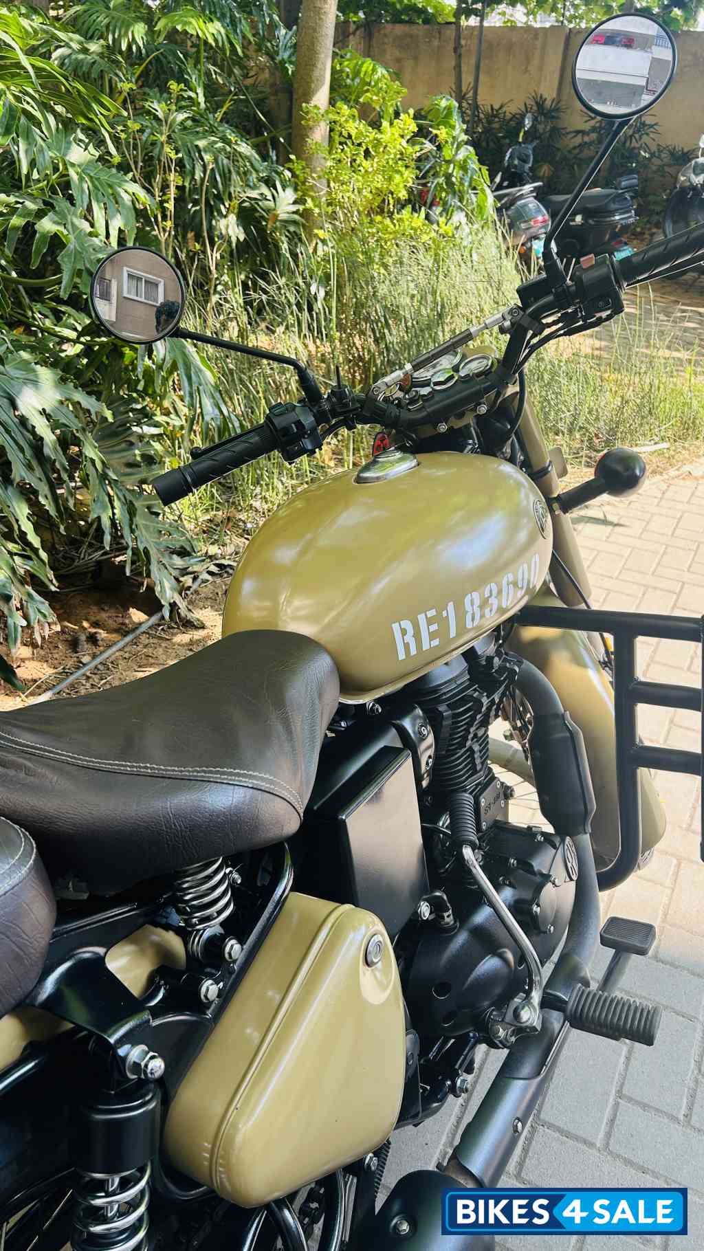 Royal Enfield Classic Signals Stormrider Sand