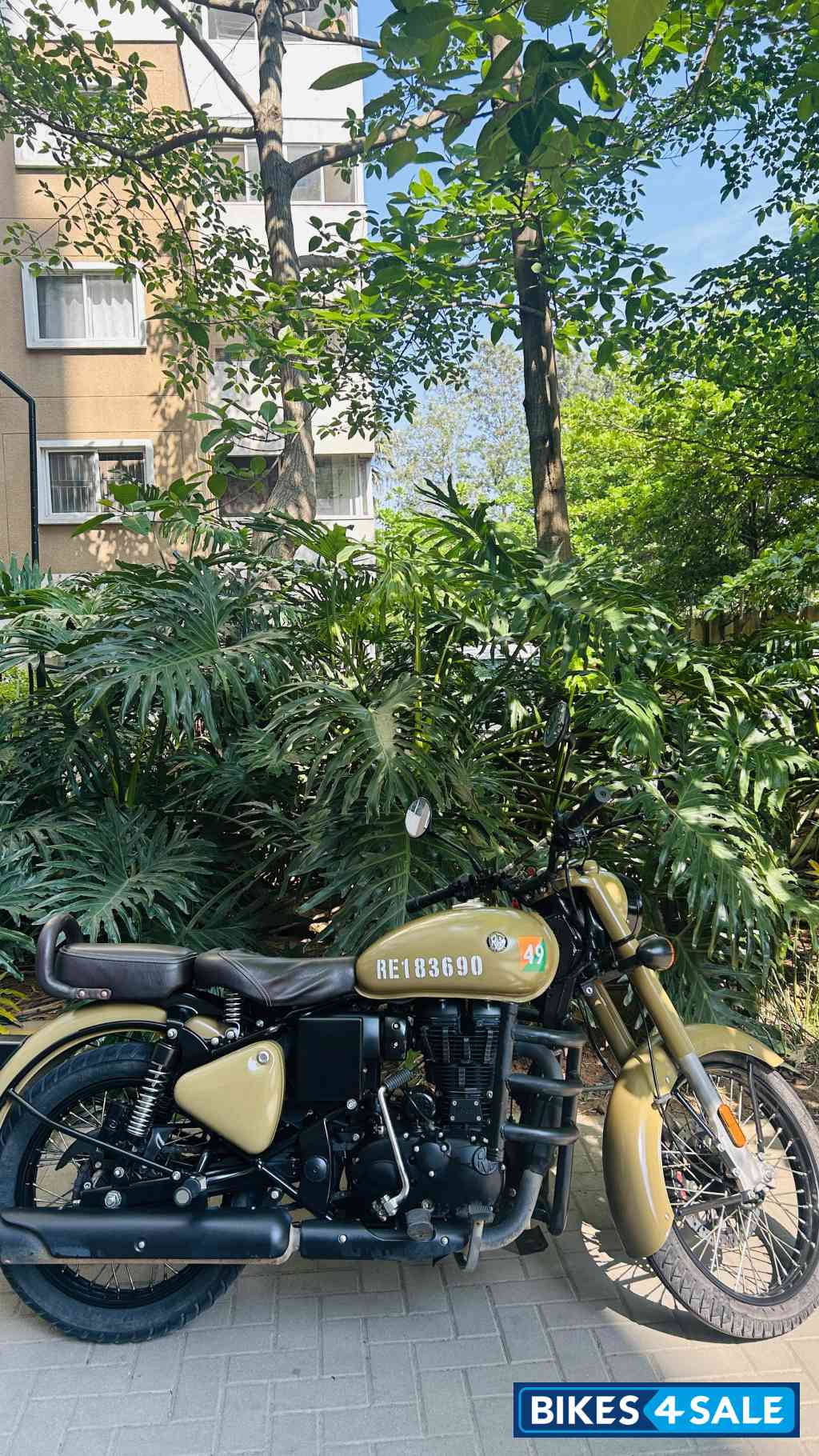 Royal Enfield Classic Signals Stormrider Sand