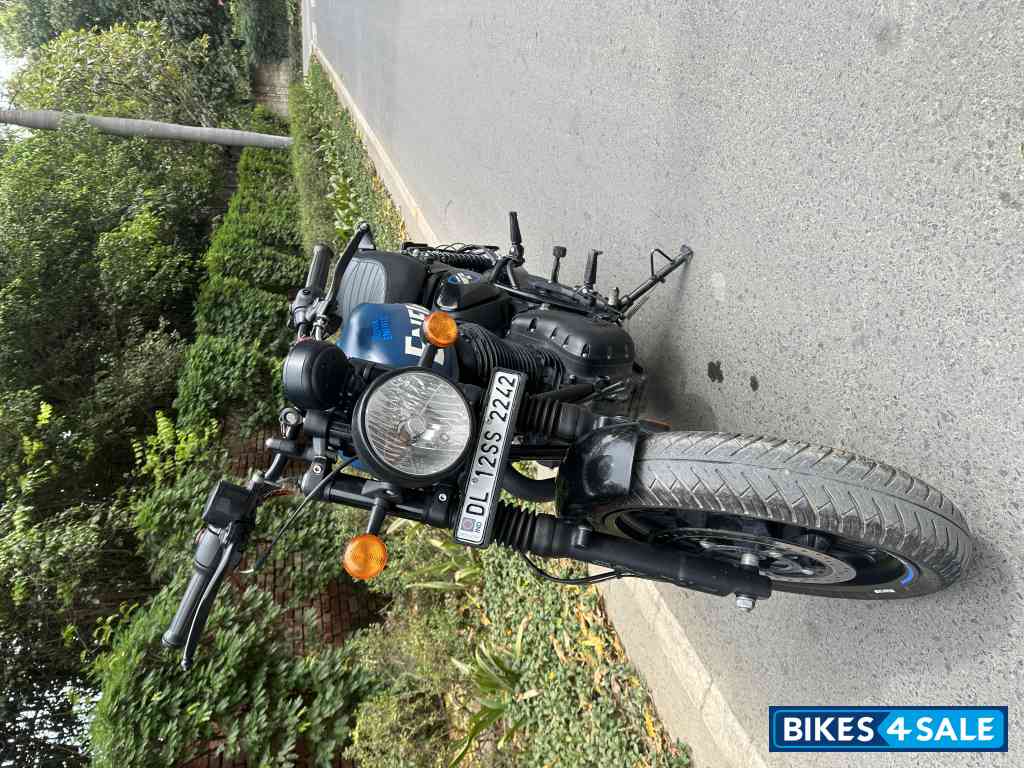 Royal Enfield Hunter 350 Metro