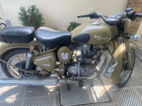 Royal Enfield Classic Desert Storm