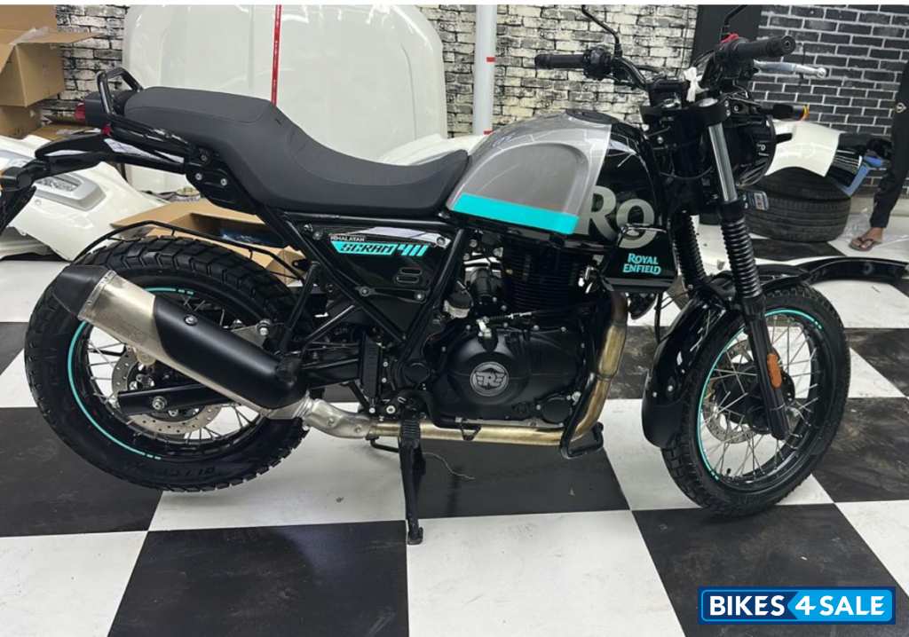 Black Royal Enfield Scram 411