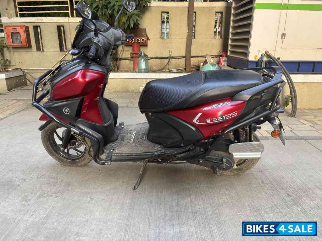 Yamaha Cygnus Ray ZR